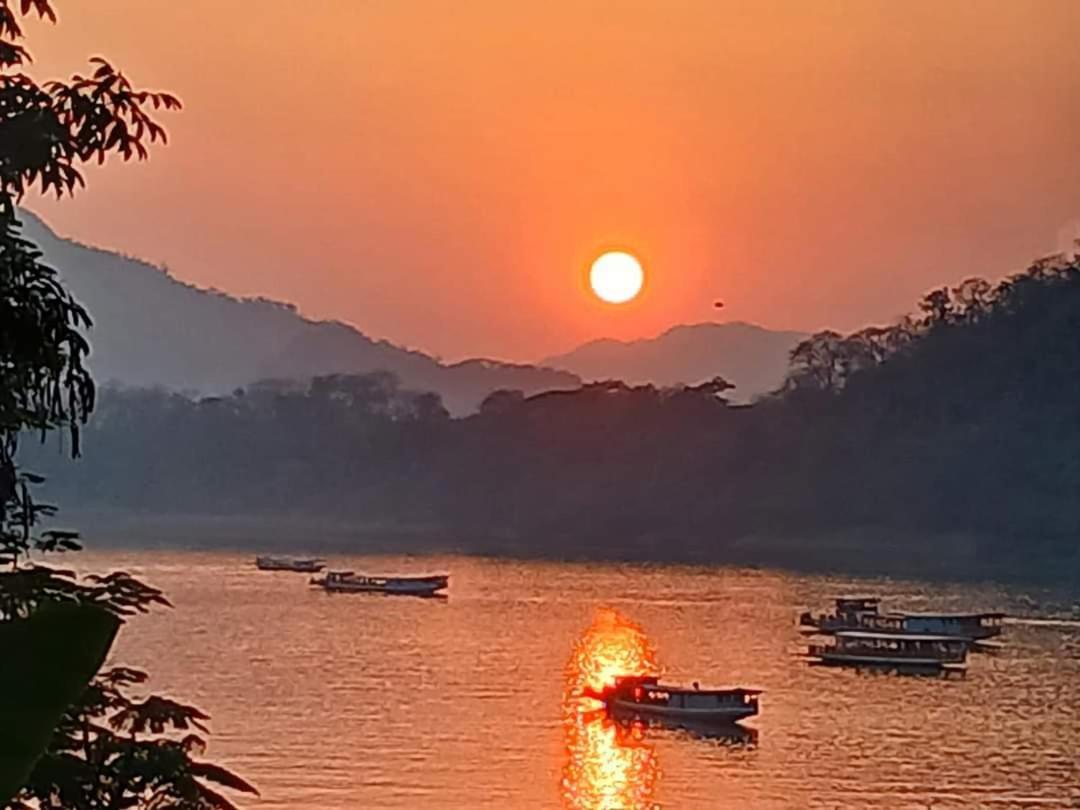 Mekong Backpackers Pakbeng Apartment Ngoại thất bức ảnh