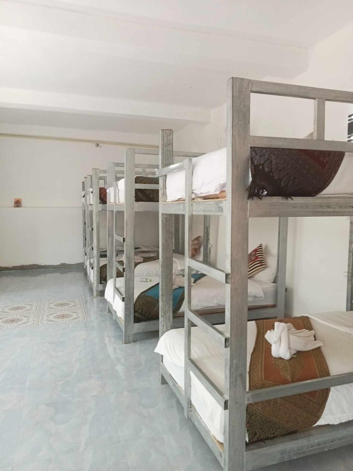 Mekong Backpackers Pakbeng Apartment Ngoại thất bức ảnh