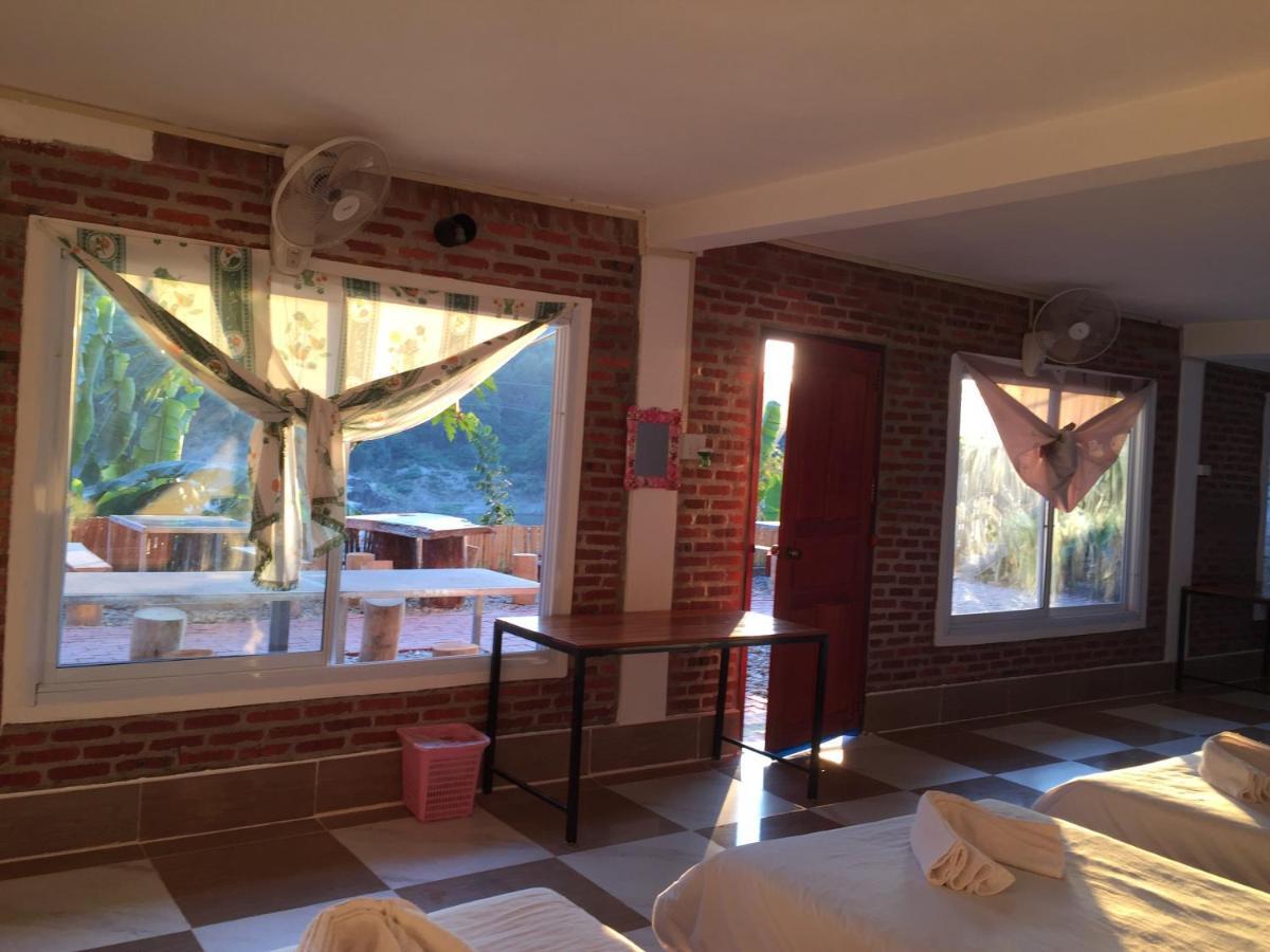 Mekong Backpackers Pakbeng Apartment Ngoại thất bức ảnh
